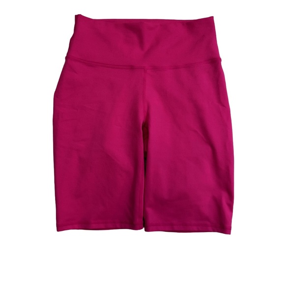 Fabletics PowerHold Bike Shorts Size XS Hot Pink Comfortable Fit NWOT - Picture 9 of 9